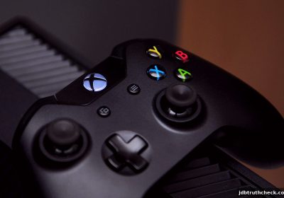 jdb电子假吗深度解析：电子游戏与传统娱乐的差异、融合与未来趋势